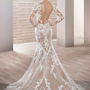 Demetrios Long Sleeve Lace Wedding Dress - Style 717 (size 2)